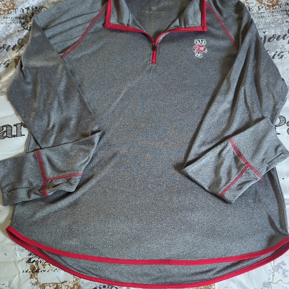Colosseum Gray and Red Quarter-Zip Pullover